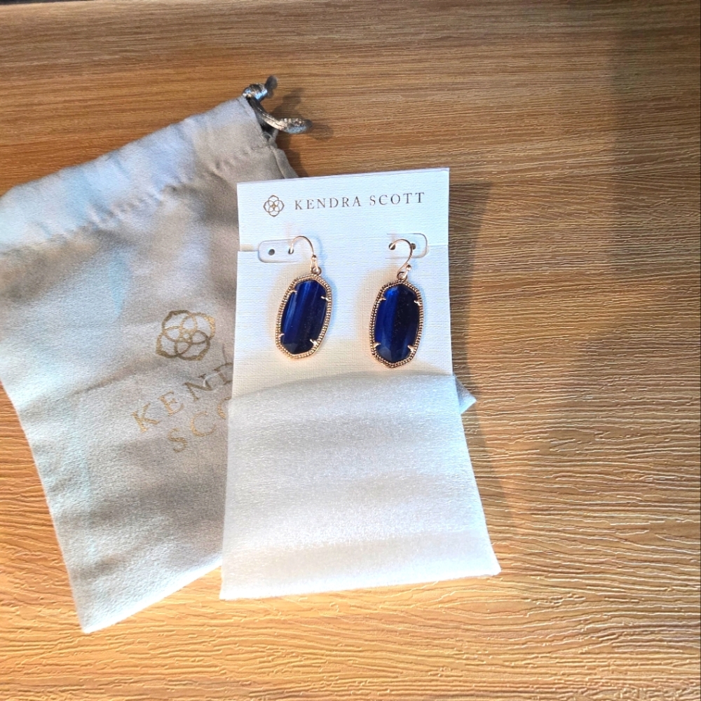 *Rare* Kendra Scott Dani Navy Dusted Rose Gold - Picture 2 of 5